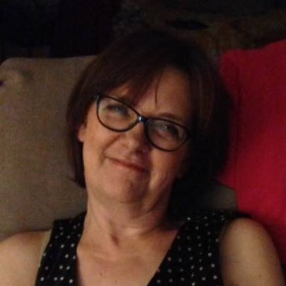 Meet your Posher, Sue - Picture 1 of 1